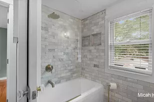 1340 Giddings Ave SE, Grand Rapids, MI 49506 - Photo 32