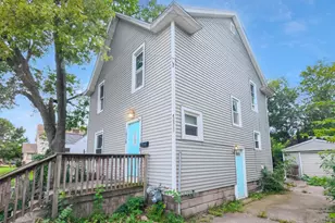 1939 Delwood Ave SW, Wyoming, MI 49509 - Photo 2
