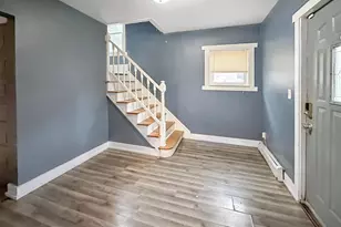 1939 Delwood Ave SW, Wyoming, MI 49509 - Photo 4