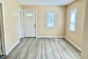 2025 De Hoop Ave SW, Wyoming, MI 49509 - Photo 6
