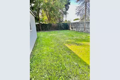 2025 De Hoop Avenue SW, Wyoming, MI 49509 - Photo 12