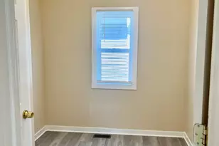 2025 De Hoop Ave SW, Wyoming, MI 49509 - Photo 8