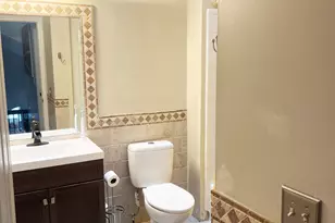 7410 Lochmoor Dr, Ypsilanti, MI 48197 - Photo 24