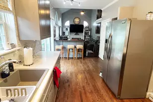 7410 Lochmoor Dr, Ypsilanti, MI 48197 - Photo 8