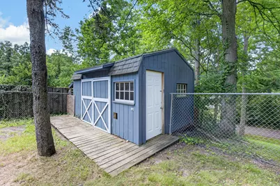 1202 Pinehurst Boulevard, Kalamazoo, MI 49006 - Photo 22