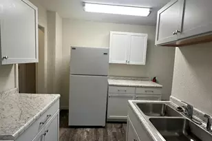 1315 Mills St, Kalamazoo, MI 49001 - Photo 8