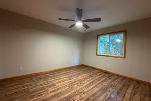 122 Summit Dr, Allegan, MI 49010 - Photo 8