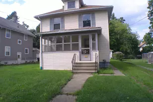 132 Wall St, Jackson, MI 49203 - Photo 1