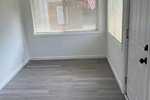 208 N Jackson St, Spring Lake, MI 49456 - Photo 12