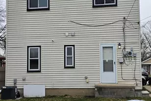 6338 Hazel St, Taylor, MI 48180 - Photo 16