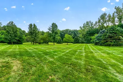 29750 Edwards Way, Niles, MI 49120 - Photo 2