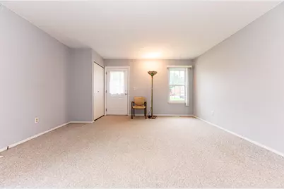 1645 Wingate Boulevard, Ypsilanti, MI 48198 - Photo 6