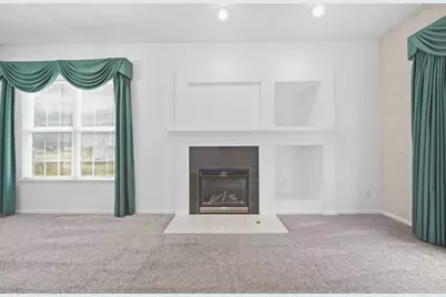 846 E Barrington Circle, Jackson, MI 49203 - Photo 12