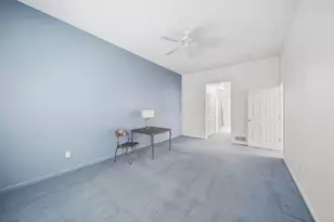 846 E Barrington Cir, Jackson, MI 49203 - Photo 16