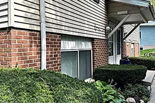 1530 Siller Terrace, Ann Arbor, MI 48103 - Photo 2