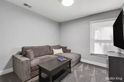 2114 New Town Drive NE, Grand Rapids, MI 49525 - Photo 20