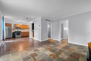 2653 Fenwick Ct, Ann Arbor, MI 48104 - Photo 6