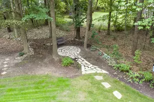 6490 Stillwater Dr, Chelsea, MI 48118 - Photo 8