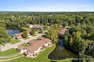 2142 Remington Way NE, Grand Rapids, MI 49505 - Photo 52
