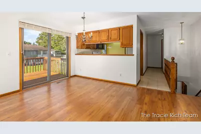 2142 Remington Way NE, Grand Rapids, MI 49505 - Photo 20