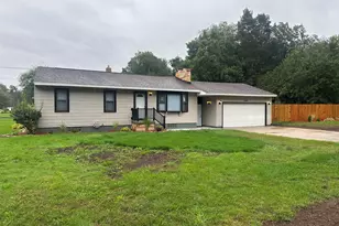 4340 S Quarterline Rd, Muskegon, MI 49444 - Photo 1