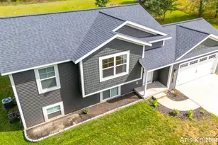 2183 Walking Horse Ln, Allegan, MI 49010 - Photo 6
