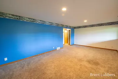 10283 Castlecourt #7, Zeeland, MI 49464 - Photo 28