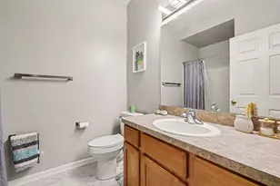 8181 Autumn Woods Tr, Ypsilanti, MI 48198 - Photo 10