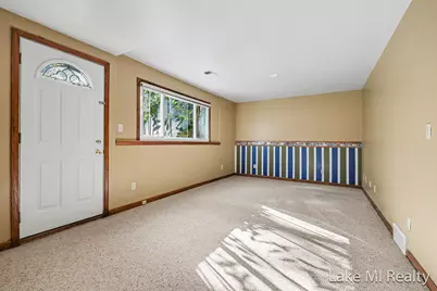 102 Sluyter Street SE, Kentwood, MI 49548 - Photo 26