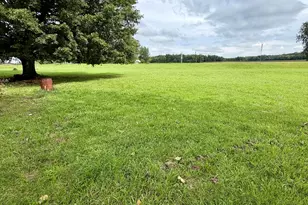 105 N Angola Rd, Coldwater, MI 49036 - Photo 8