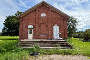 105 N Angola Rd, Coldwater, MI 49036 - Photo 1