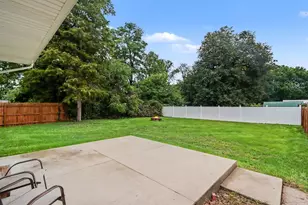 534 W Allegan St, Plainwell, MI 49080 - Photo 4
