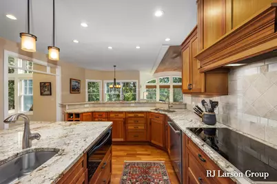4350 S Oak Pointe Court NE, Grand Rapids, MI 49525 - Photo 22