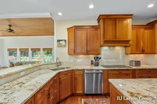 4350 S Oak Pointe Ct NE, Grand Rapids, MI 49525 - Photo 22