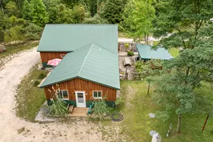 7314 Walker St, Benzonia, MI 49616 - Photo 2