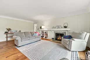 2730 Robinson Rd SE, Grand Rapids, MI 49506 - Photo 6
