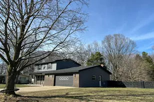 1840 Eloise Dr, Muskegon, MI 49444 - Photo 36