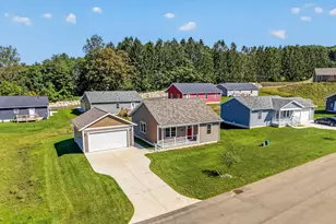 266 Stonecrest Dr, Shelby, MI 49455 - Photo 2