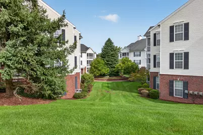 1967 Coventry Circle, Jackson, MI 49201 - Photo 4