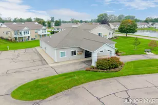 11409 N Lake Dr, Holland, MI 49424 - Photo 20