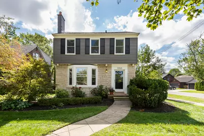10565 Vernon Avenue, Huntington Woods, MI 48070 - Photo 2