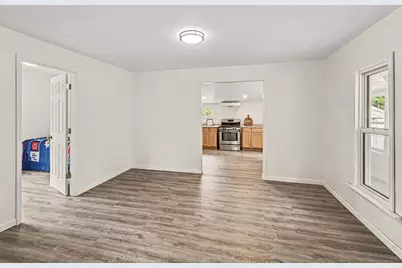200 E Porter Street, Jackson, MI 49202 - Photo 8