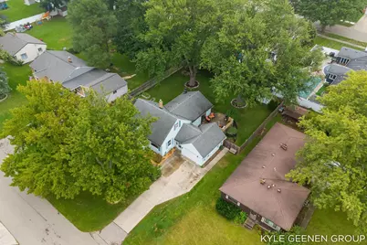 135 Grandview Avenue, Holland, MI 49423 - Photo 40