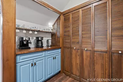 135 Grandview Avenue, Holland, MI 49423 - Photo 4