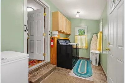 21972 Bedford Road N, Battle Creek, MI 49017 - Photo 22