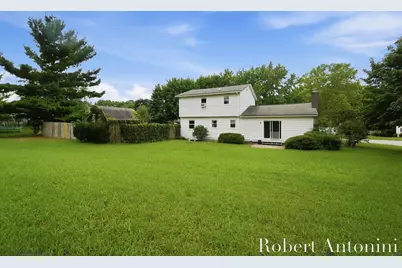 3756 Summit View Drive NE, Grand Rapids, MI 49525 - Photo 8