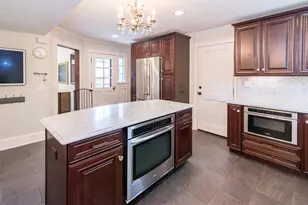 1805 Hermitage Rd, Ann Arbor, MI 48104 - Photo 18