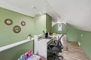 154 W 30th St, Holland, MI 49423 - Photo 16