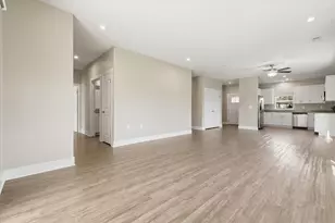 3992 Reserve Dr, Wyoming, MI 49418 - Photo 4