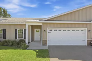3984 Reserve Dr, Wyoming, MI 49519 - Photo 1